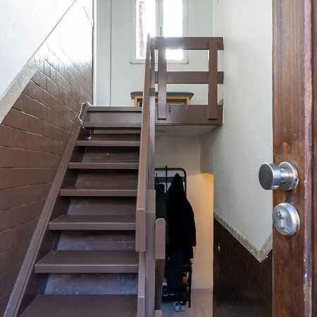 Large Room In House W Shared Kitchen & Bathroom W Free Parking Bluecard Antwerpen Bagian luar foto